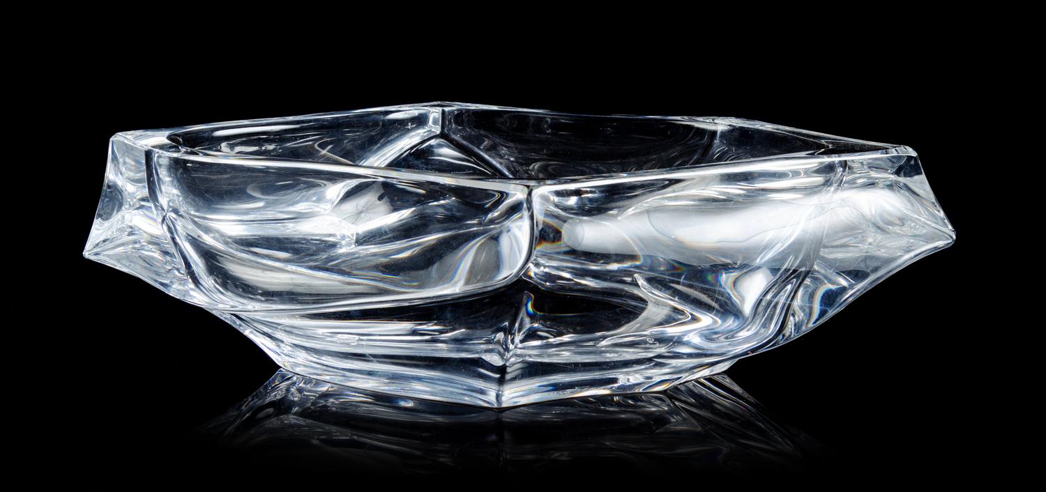 Daum, France, 20th Century, Centerpice Bowl