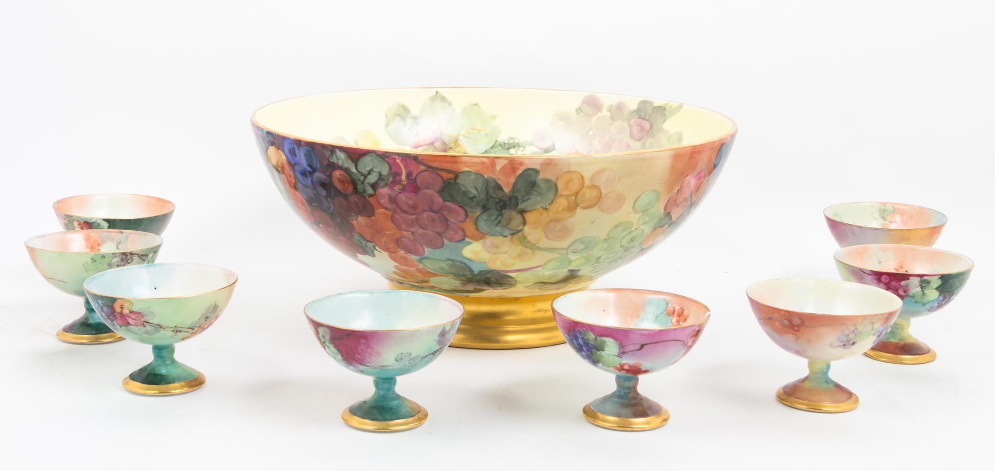 A T&V Limoges Punch Set Diameter of bowl 18 1/4 inches. — 19TH/20TH CENTURY