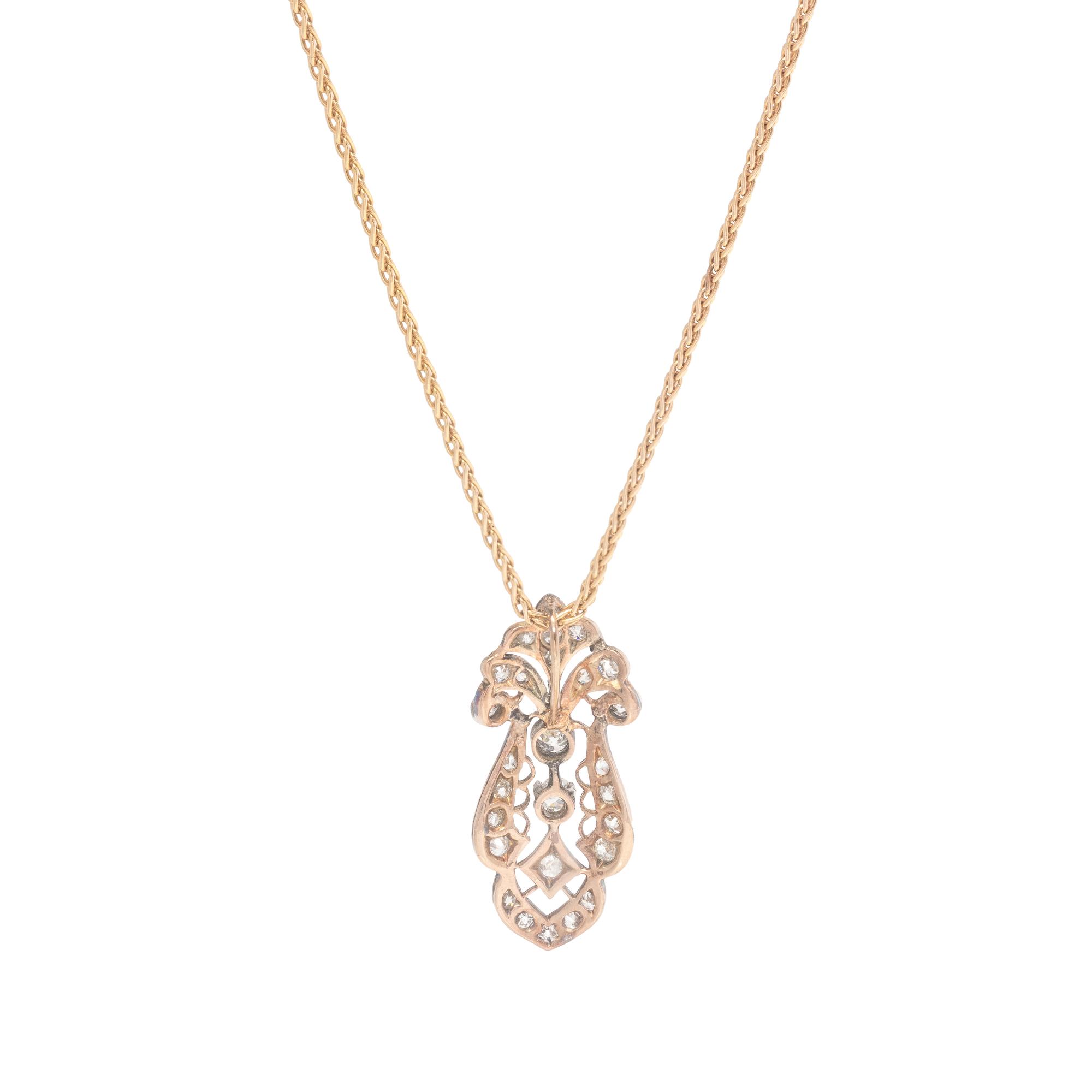 DIAMOND PENDANT/NECKLACE