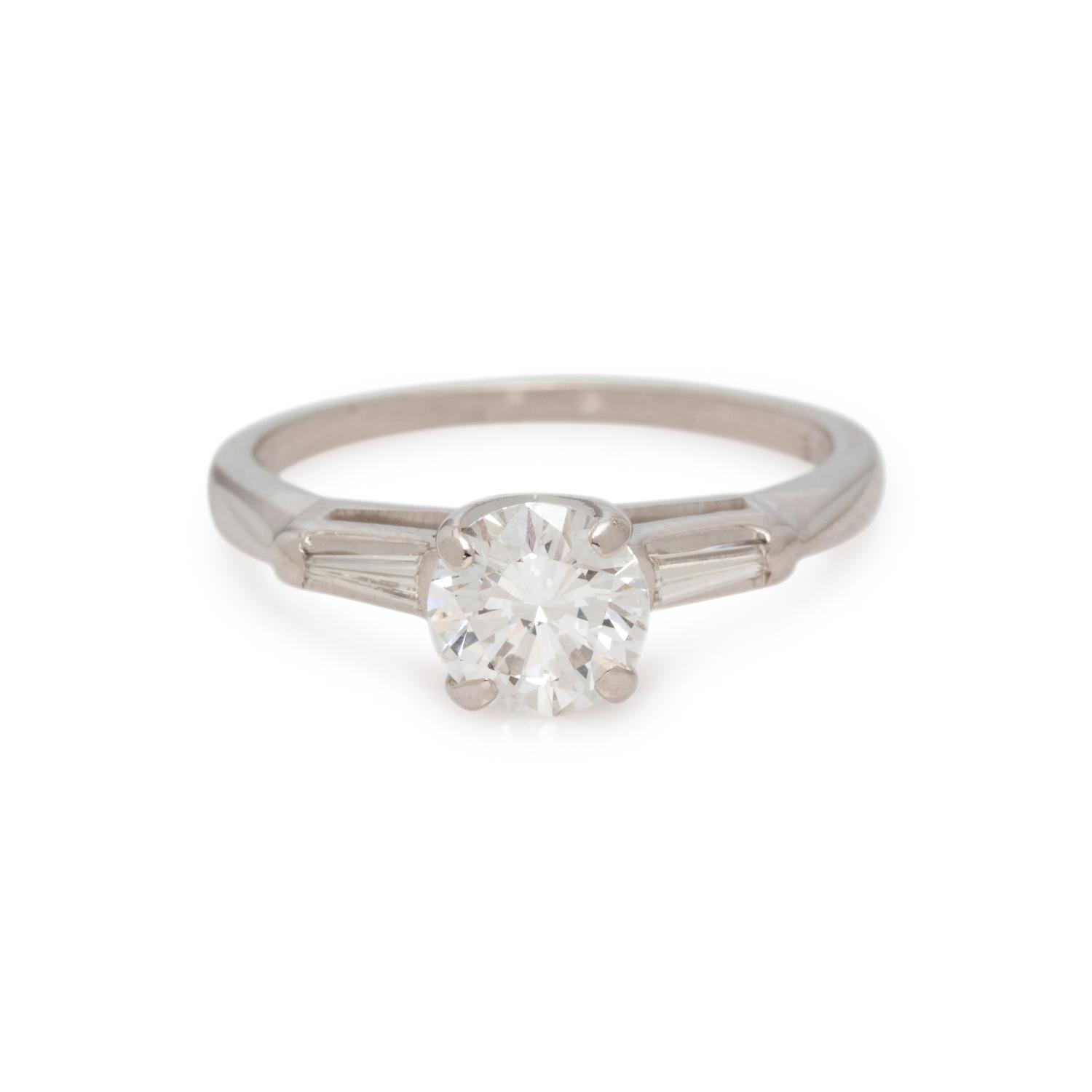 DIAMOND RING