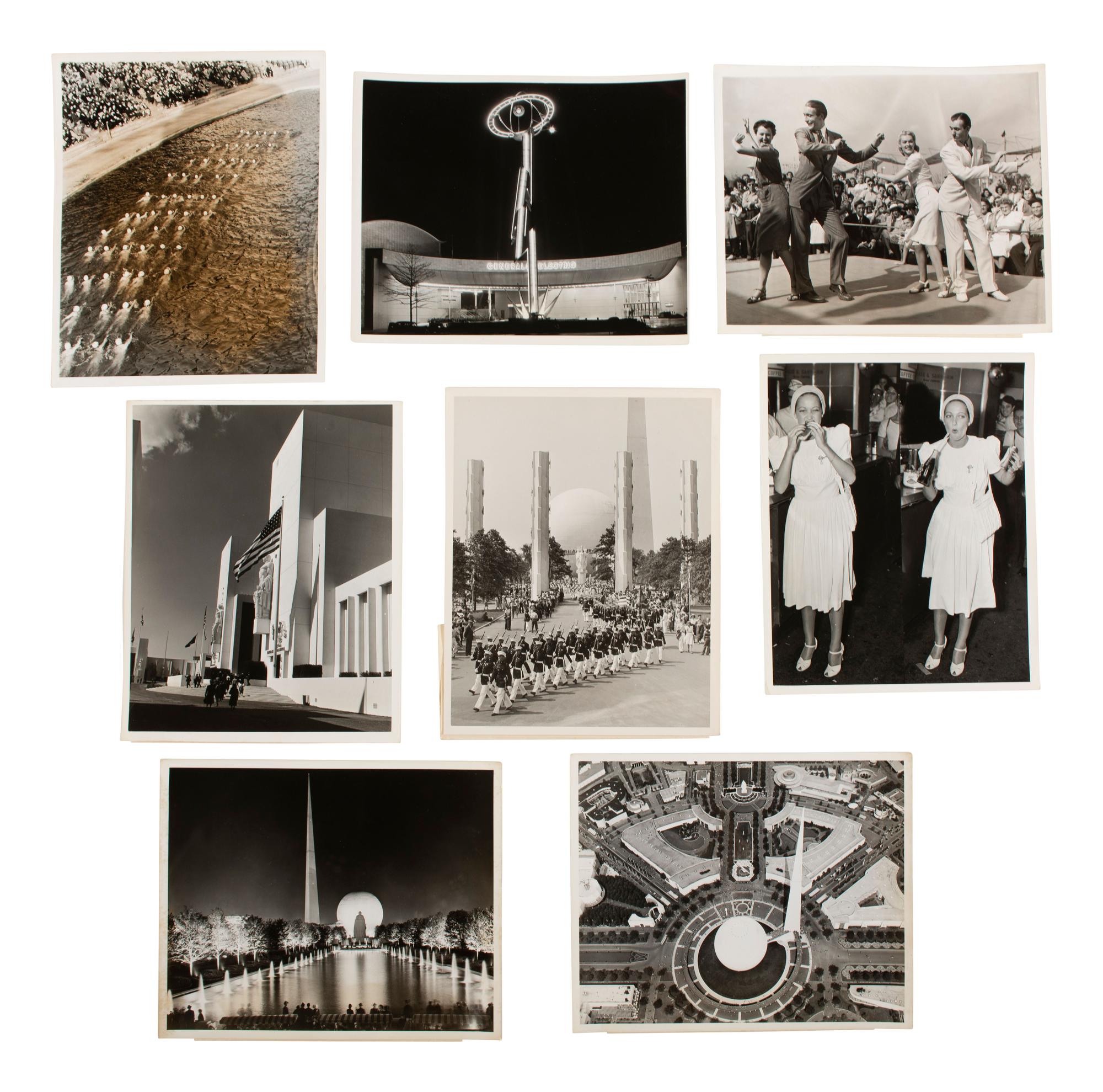 [PHOTOGRAPHY] 19 press photos documenting the 1940 NY World's Fair with additional prints of the era