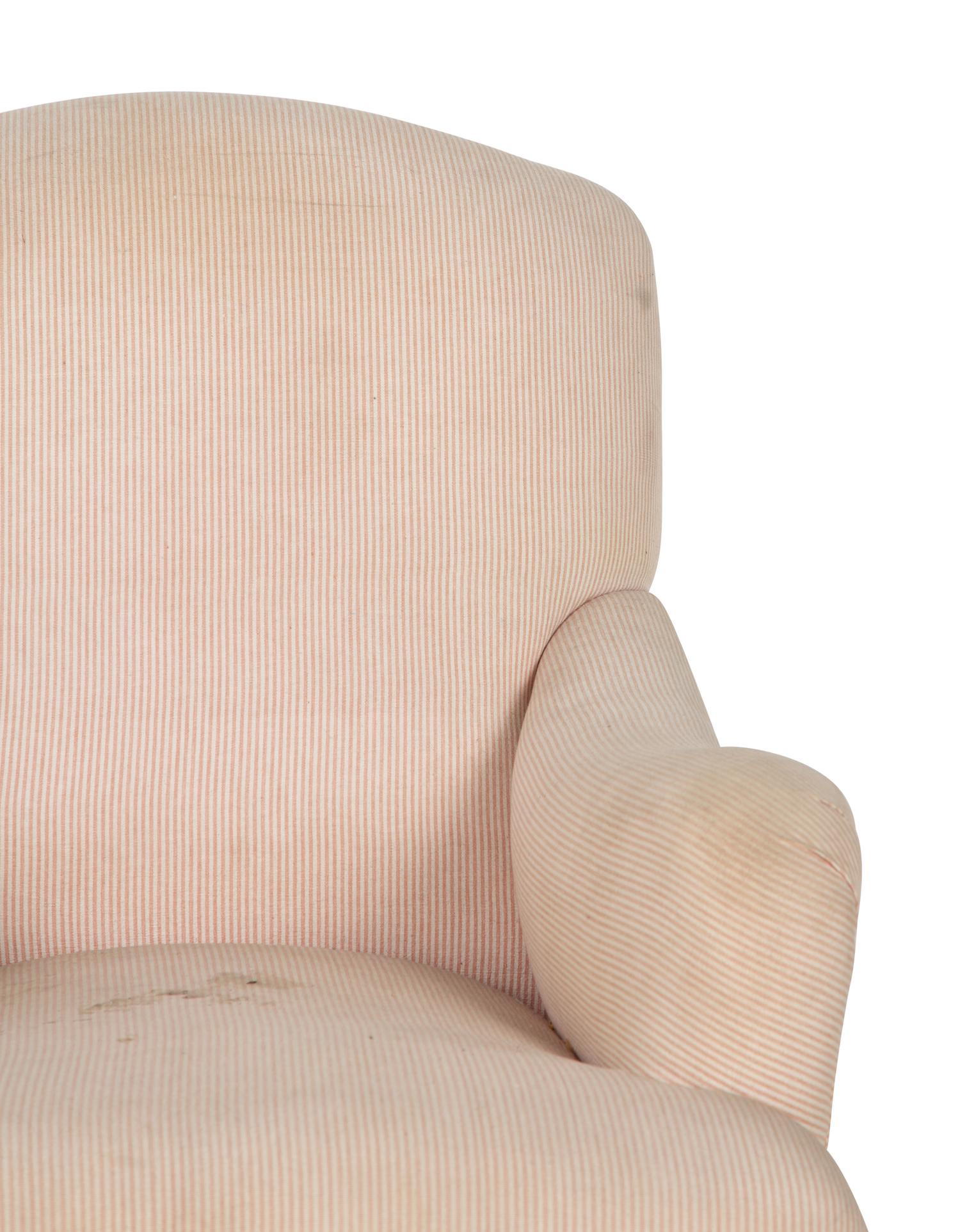 An English Bridgewater Style Armchair — EARLY 20TH CENTURY