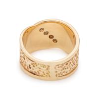 YELLOW GOLD AND DIAMOND RING