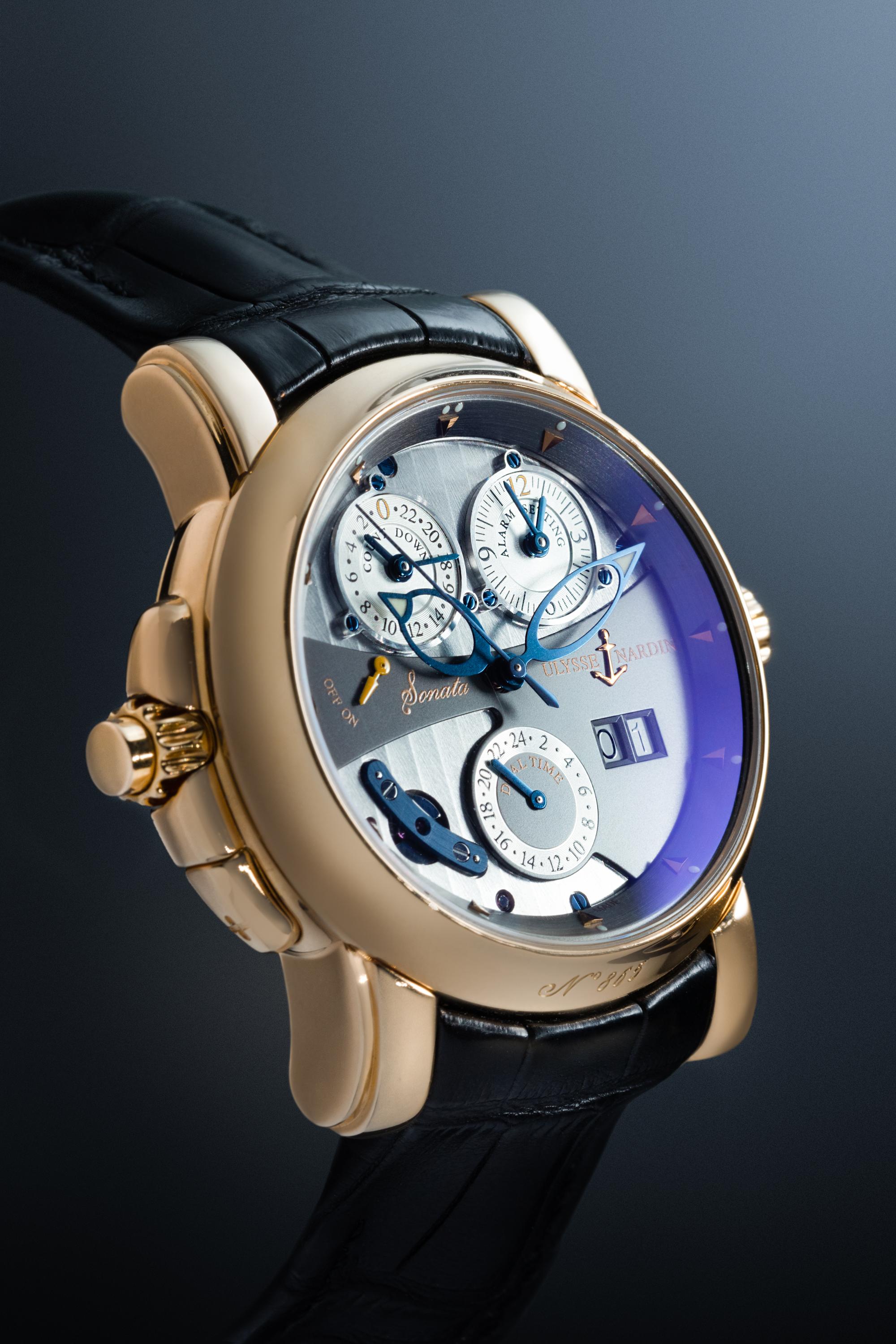 ULYSSE NARDIN, 18K PINK GOLD REF. 676-88 JUMP HOUR DUAL TIME ZONE 'SONATA CATHEDRAL' WRISTWATCH