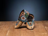 Mik'maq Beaded Hide Moccasins
