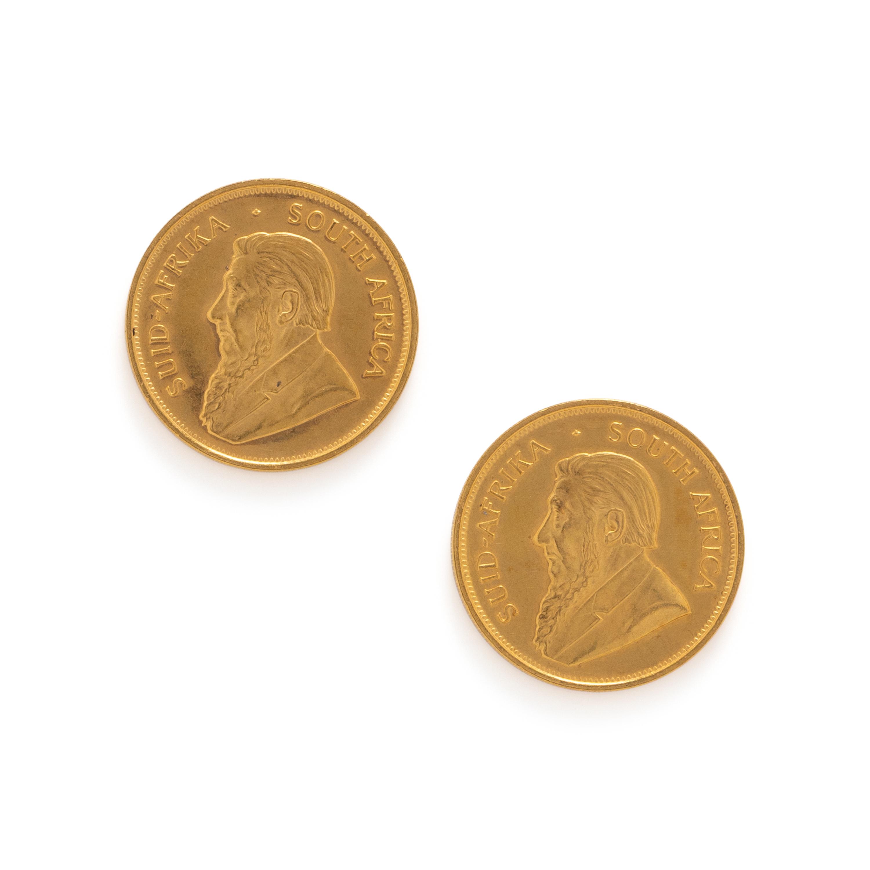 A PAIR OF YELLOW GOLD KRUGERANDS