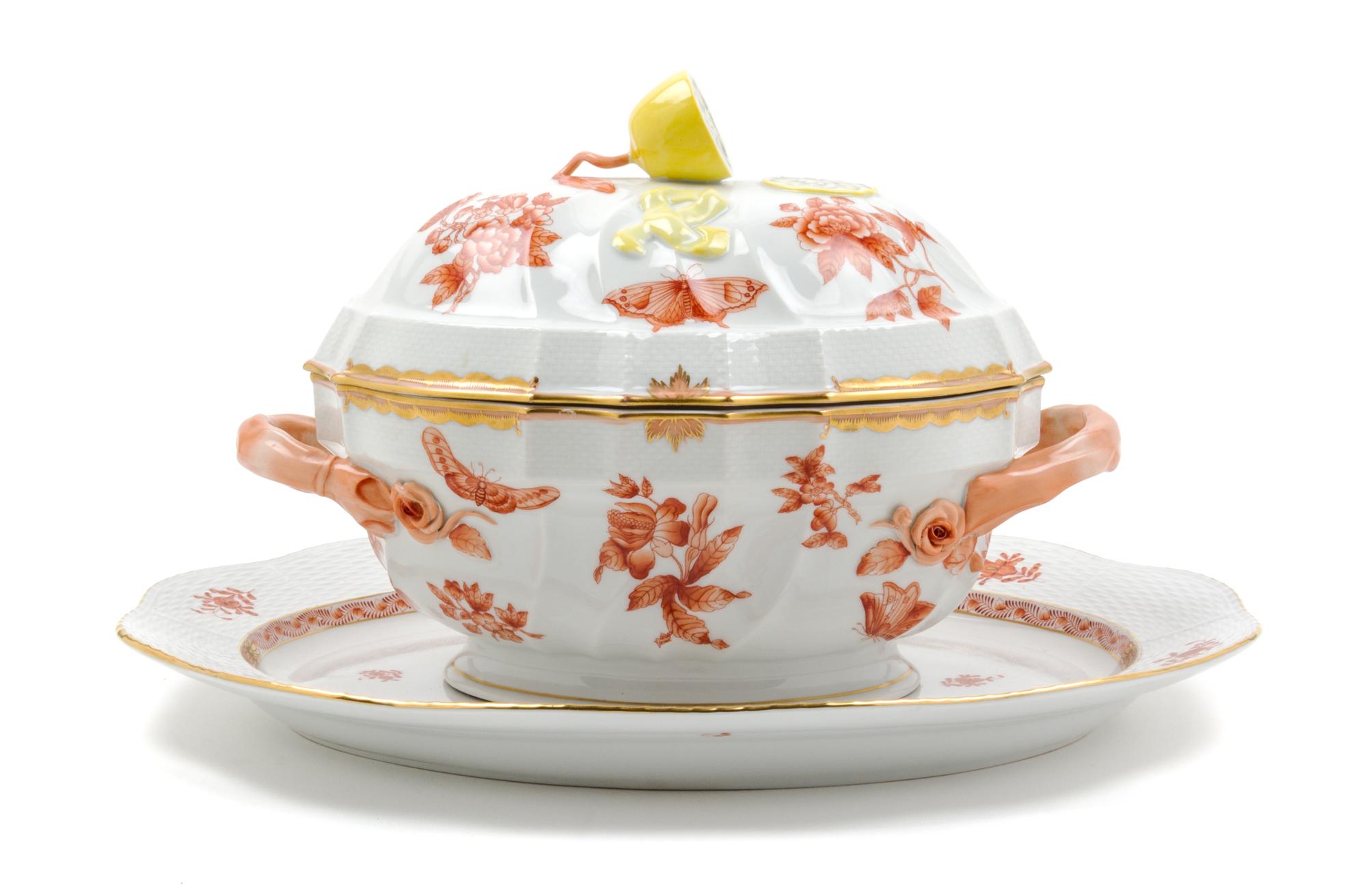 A Herend Porcelain Tureen and Underplate Width of underplate 16 1/4 inches. — 20TH CENTURY