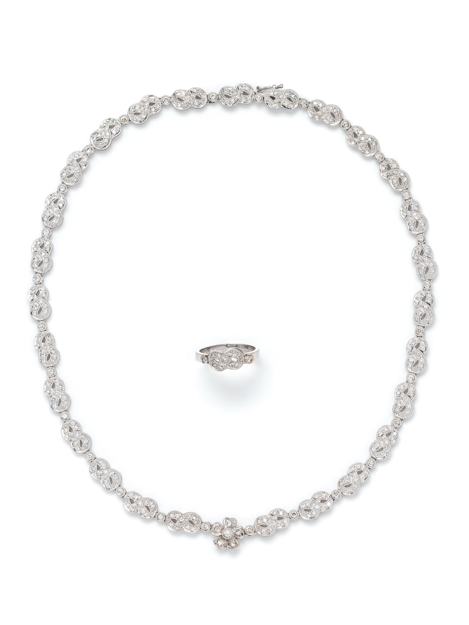 DIAMOND SET