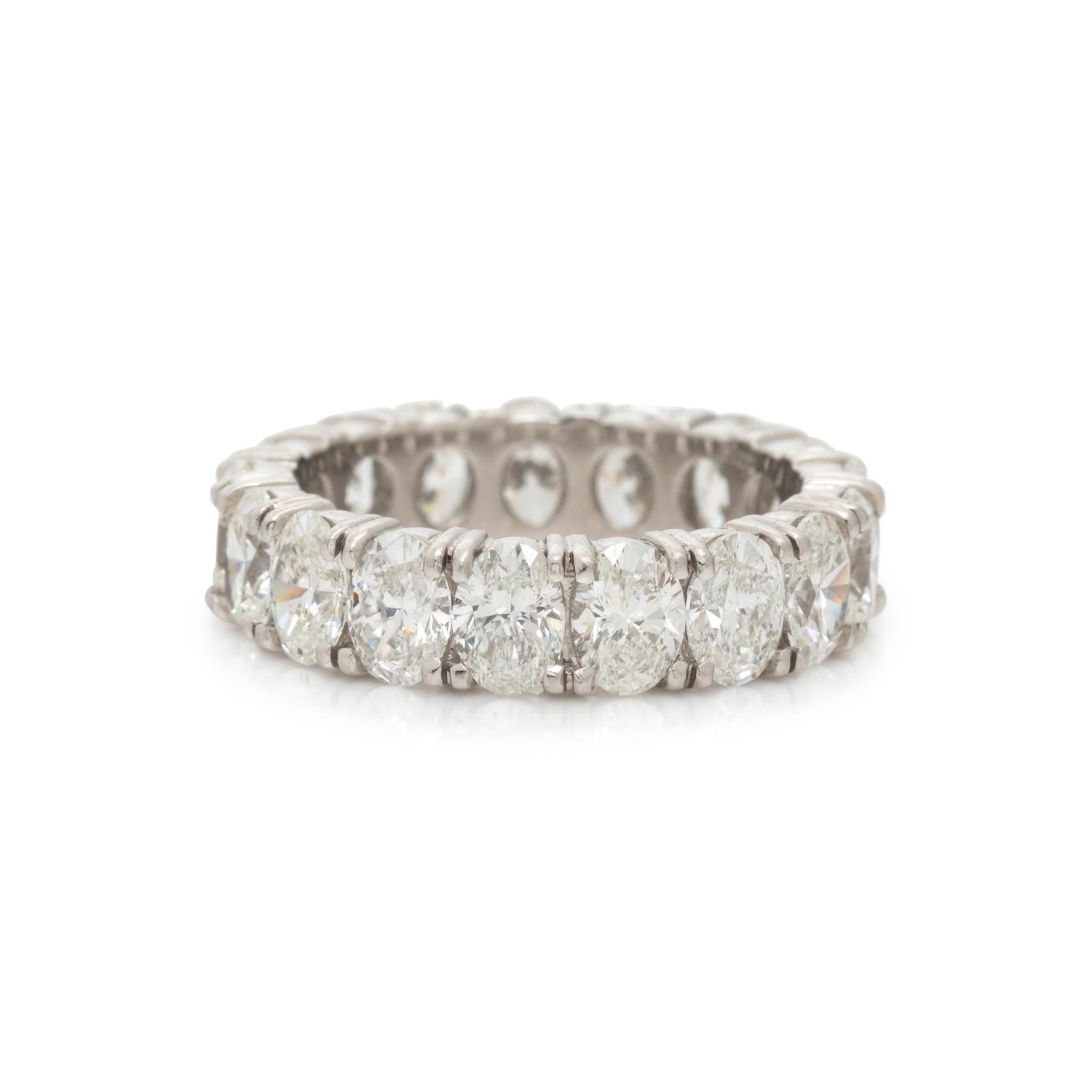 DIAMOND ETERNITY BAND