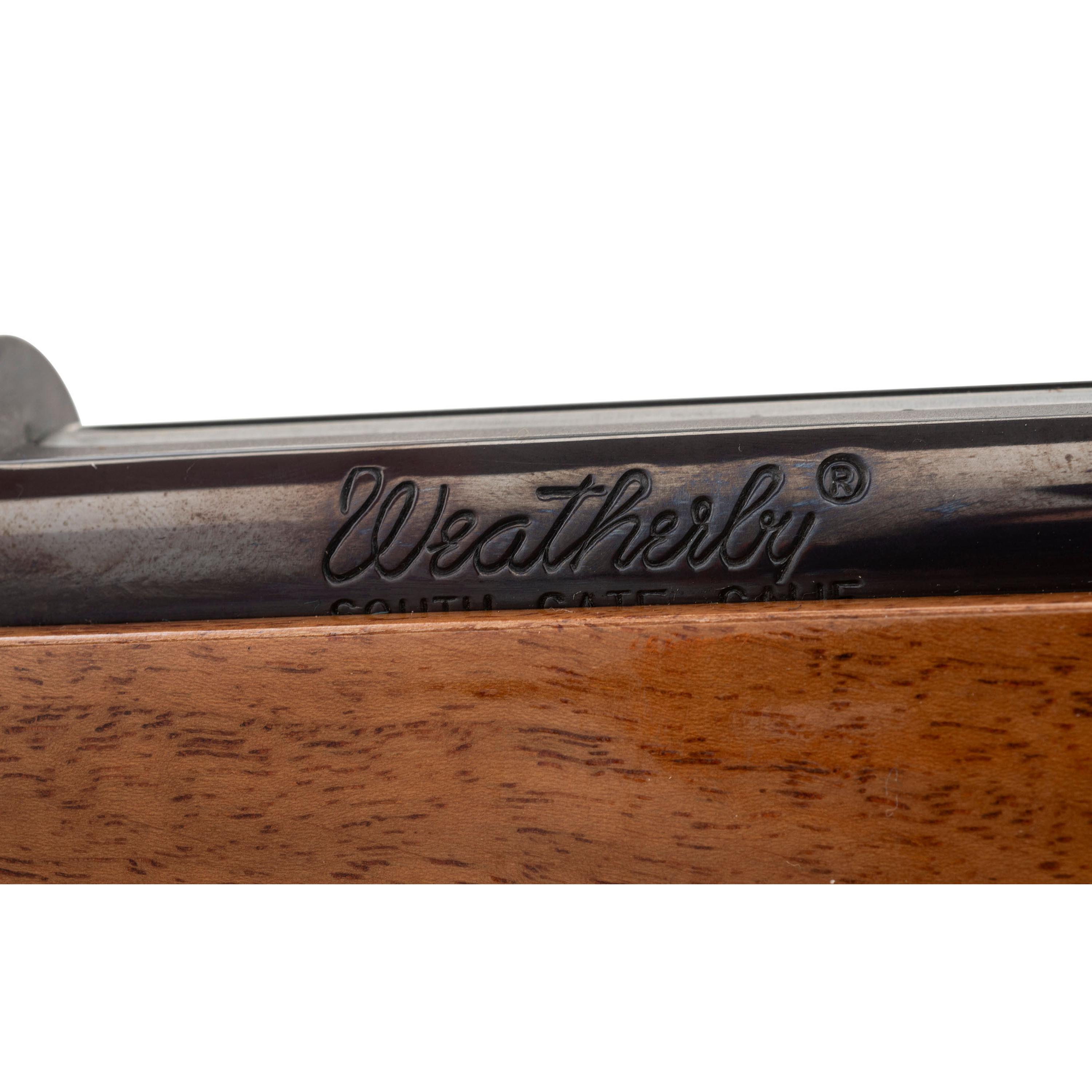 * Weatherby Mark V Deluxe Rifle in .30-06