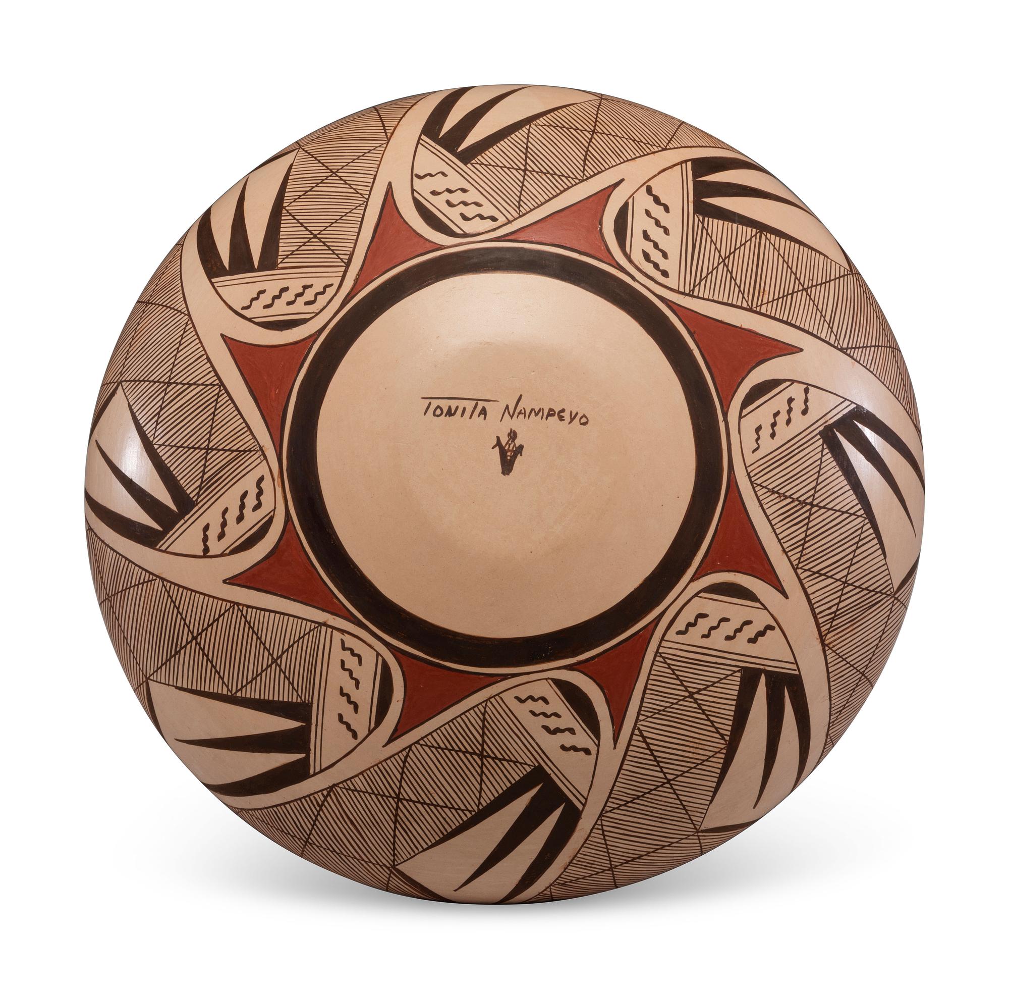 Pottery Jar, with Migration Pattern