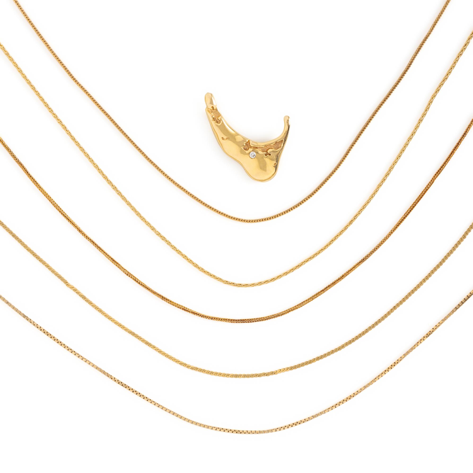 COLLECTION OF YELLOW GOLD JEWELRY