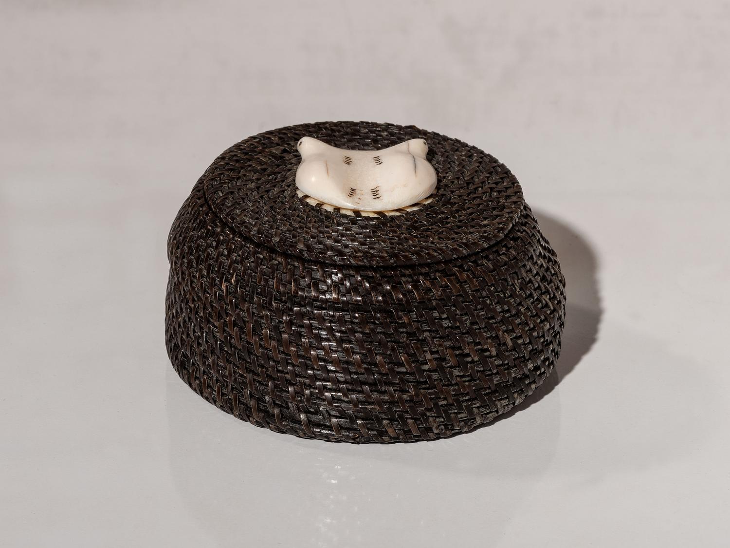 Baleen Basket