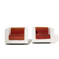 Pair of Saratoga cube chairs Stendig