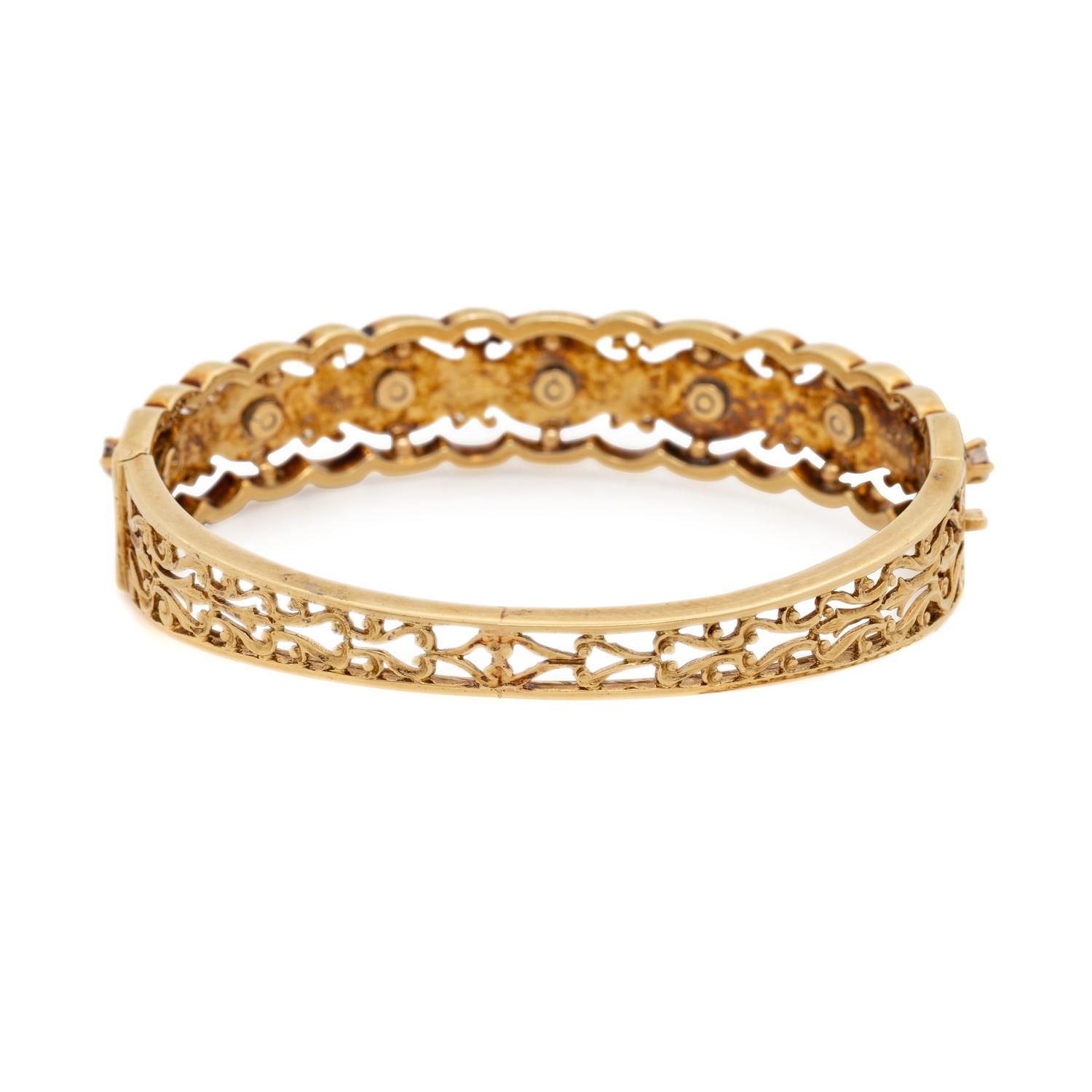 YELLOW GOLD, DIAMOND AND ENAMEL BANGLE BRACELET