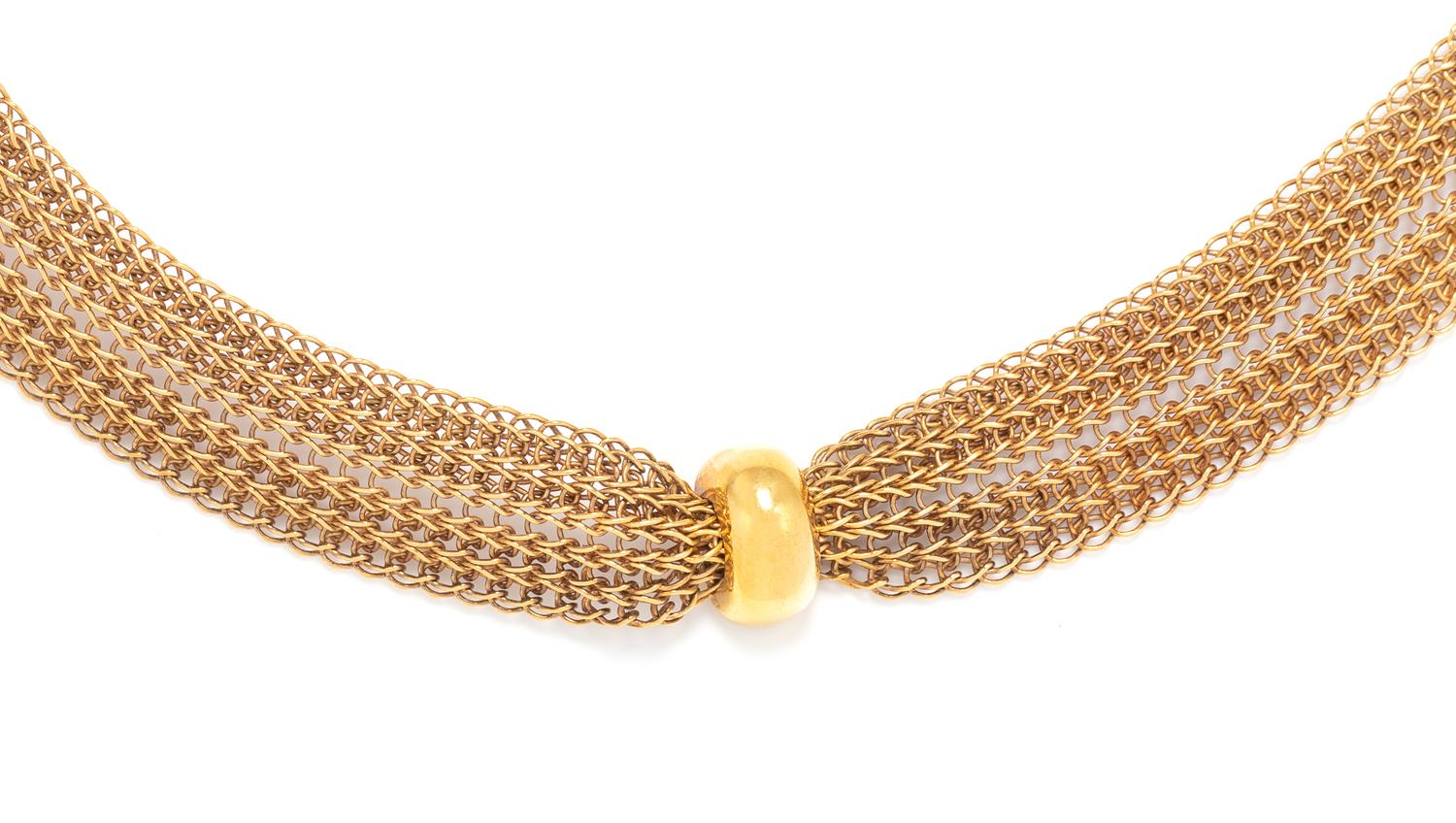 YELLOW GOLD NECKLACE