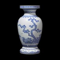 A Japanese Hirado 'Boys and Butterflies' Porcelain Vase, Meiji Period 日本明治時代 平戶燒青花松下童子圖賞瓶