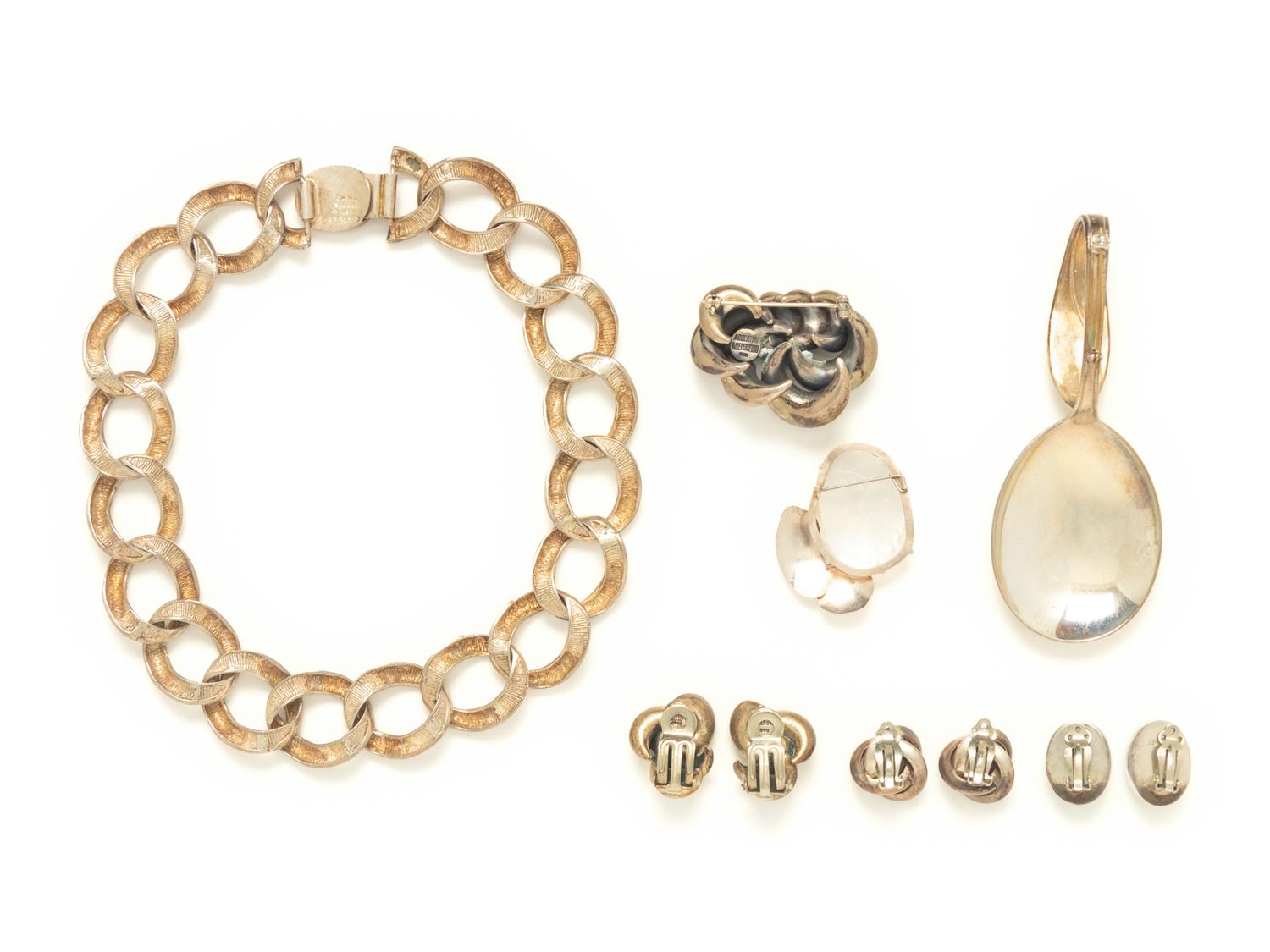 GORHAM BROOCH AND SIX PIECES OF SILVER JEWELRY