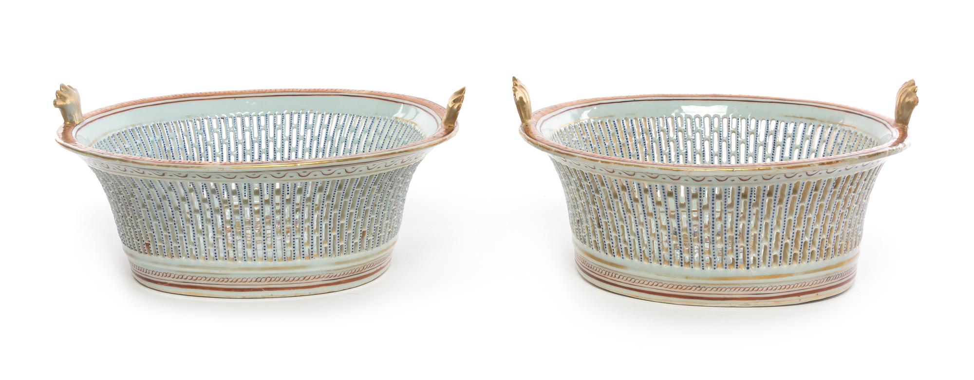 A Pair of Chinese Export Porcelain Armorial Reticulated Oval Baskets Width 11 1/2 inches. — CIRCA 1800