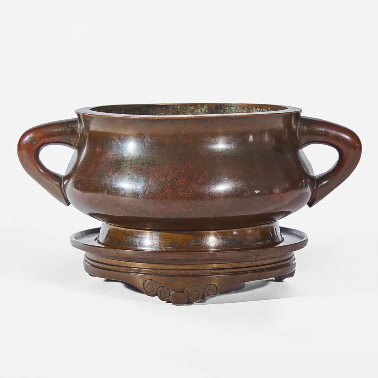 A Chinese patinated bronze censer and stand 铜香炉及底座 Xuande mark, 18th century or earlier ??? ???????