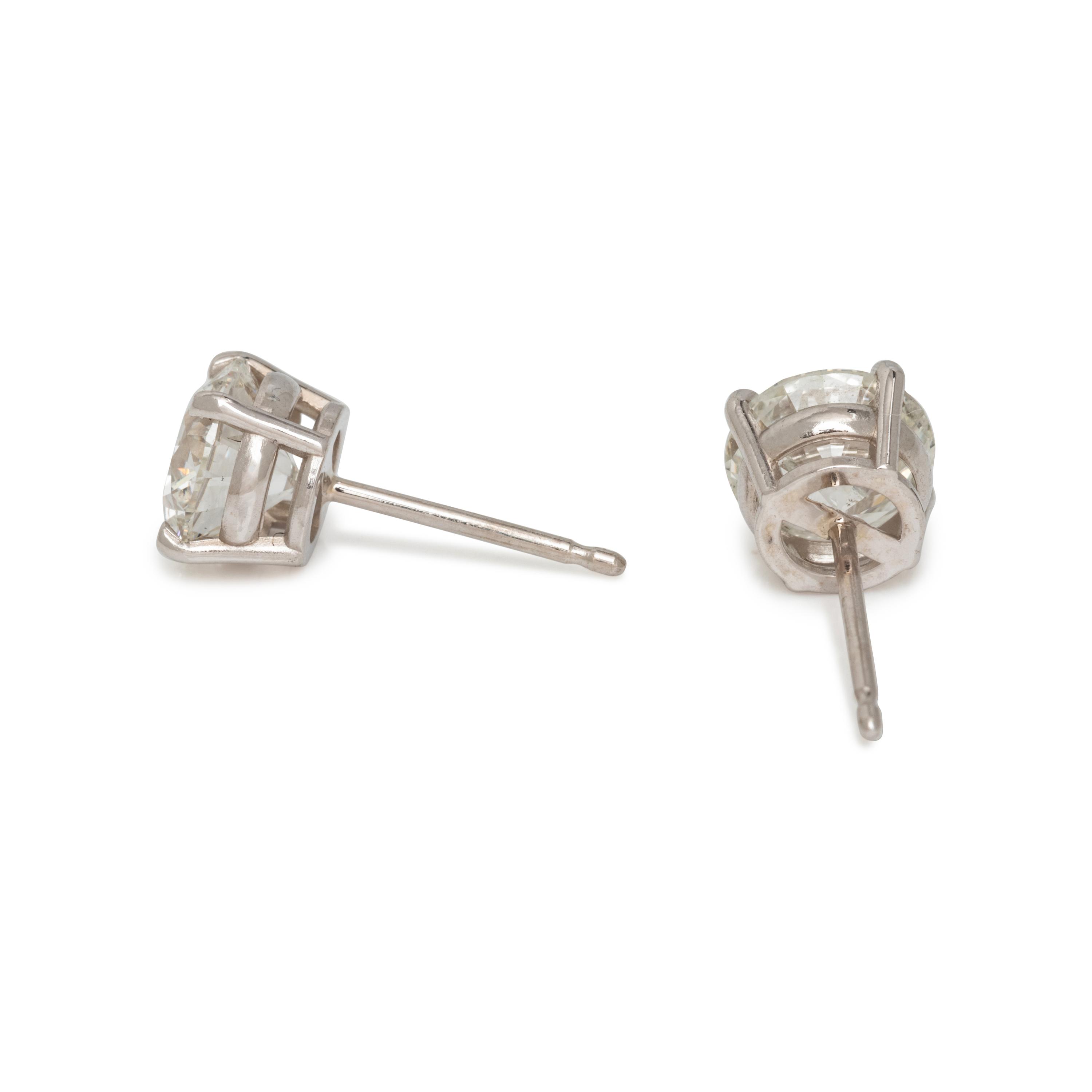 DIAMOND STUD EARRINGS