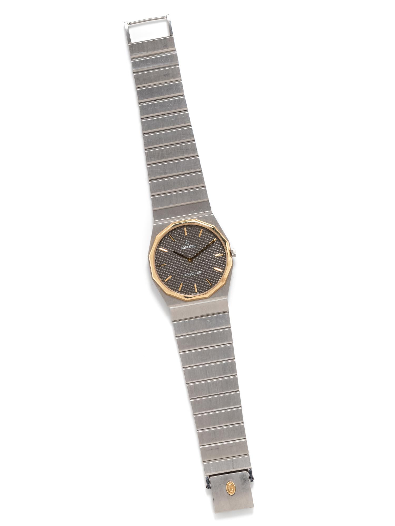 A Stainless Steel and 18 Karat Yellow Gold 'Mariner SG nine/quartz' Wristwatch, Concord,