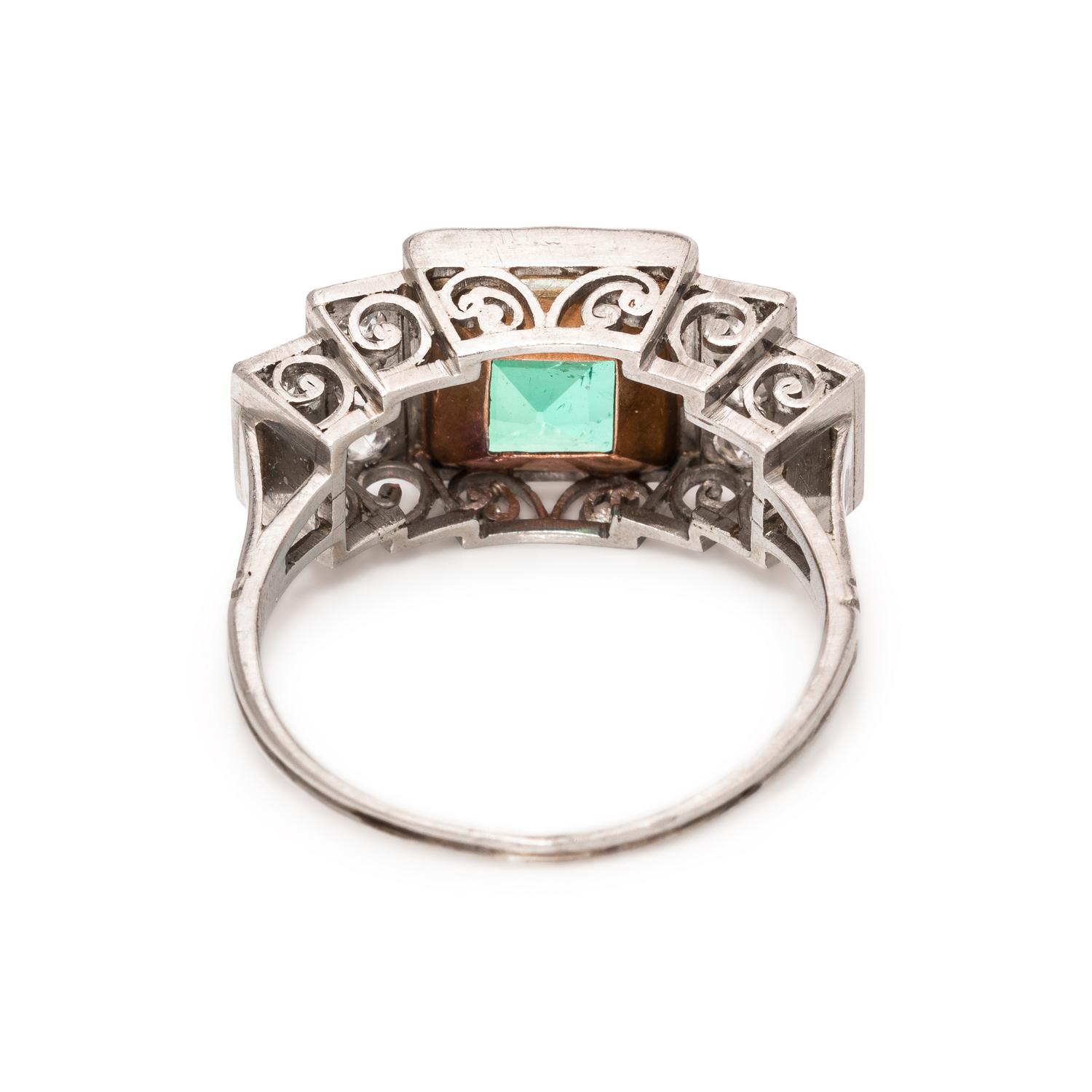 ART DECO, EMERALD AND DIAMOND RING