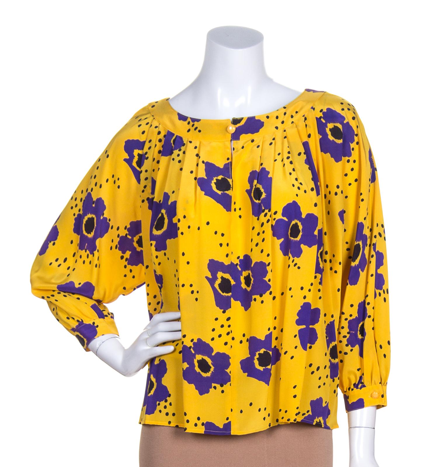An Ungaro Purple Jacket and Shirt Ensemble, Blouse size 6.