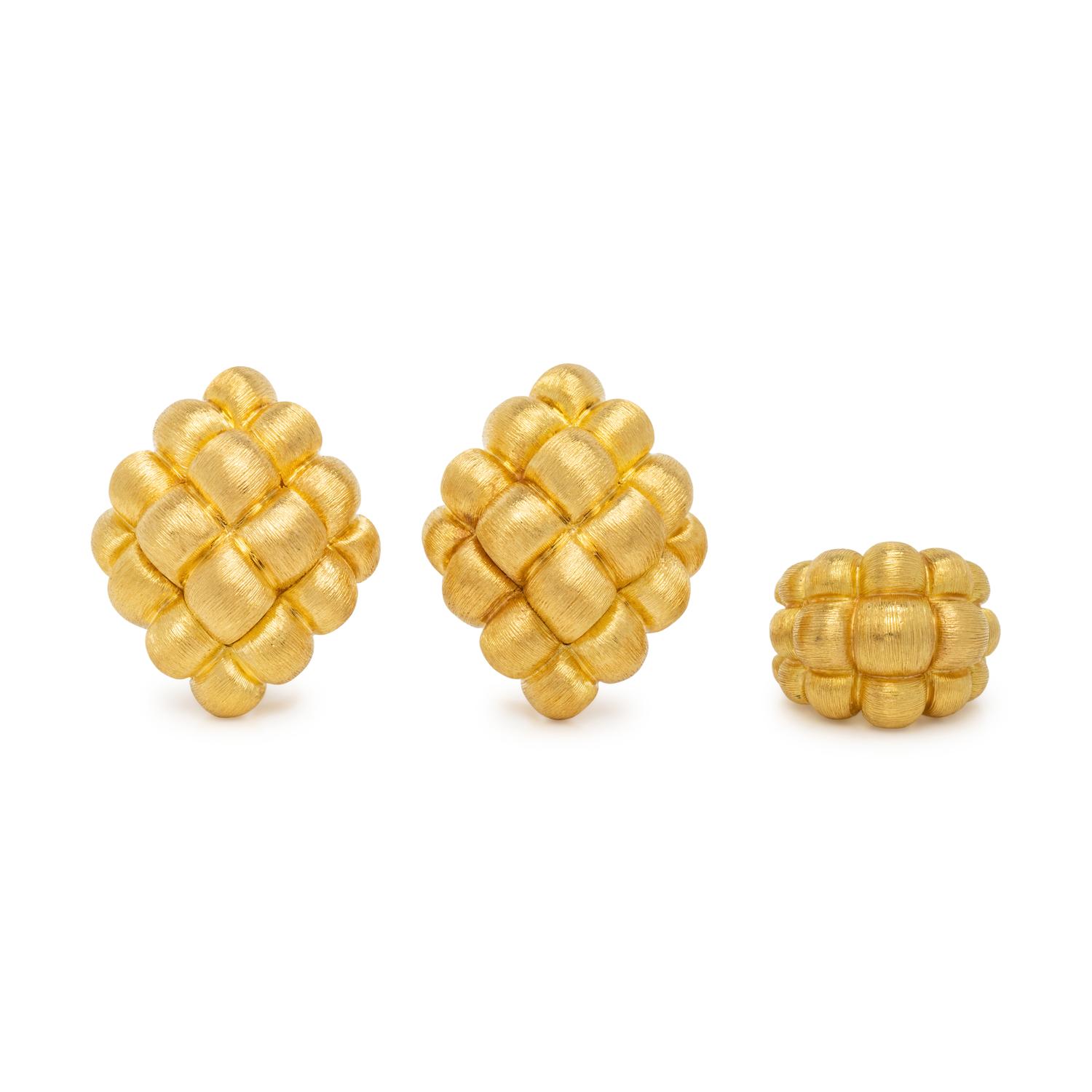 HENRY DUNAY, YELLOW GOLD SET