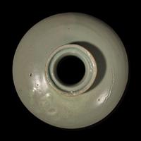 A Korean Celadon Cup Stand, 12th/13th Century 十二-十三世紀 高麗青瓷盞托