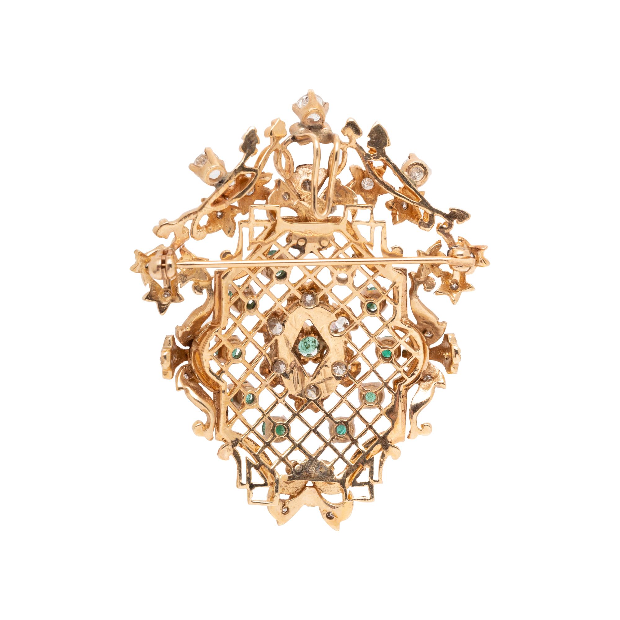 YELLOW GOLD, DIAMOND AND EMERALD PENDANT/BROOCH