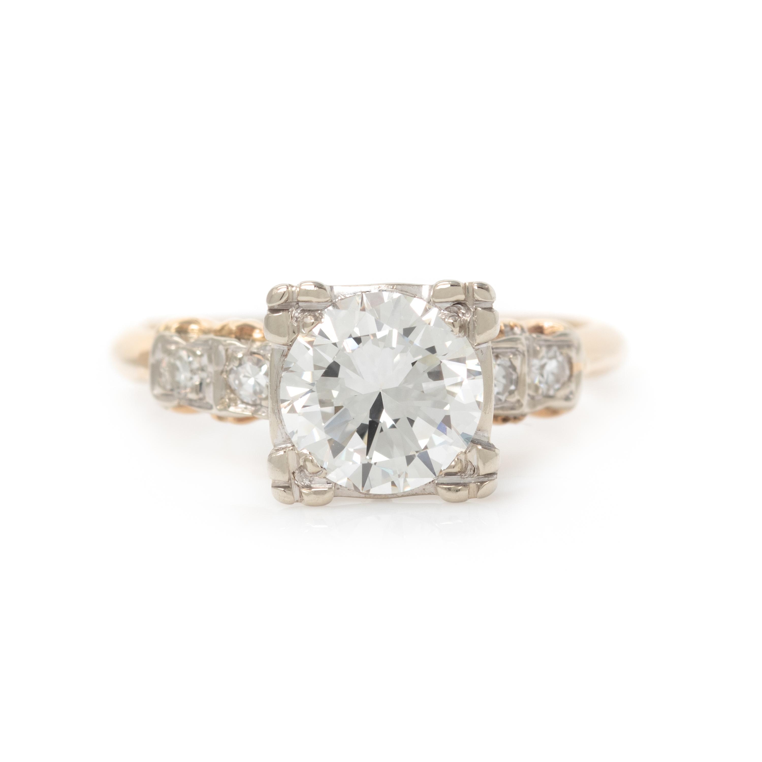 DIAMOND RING