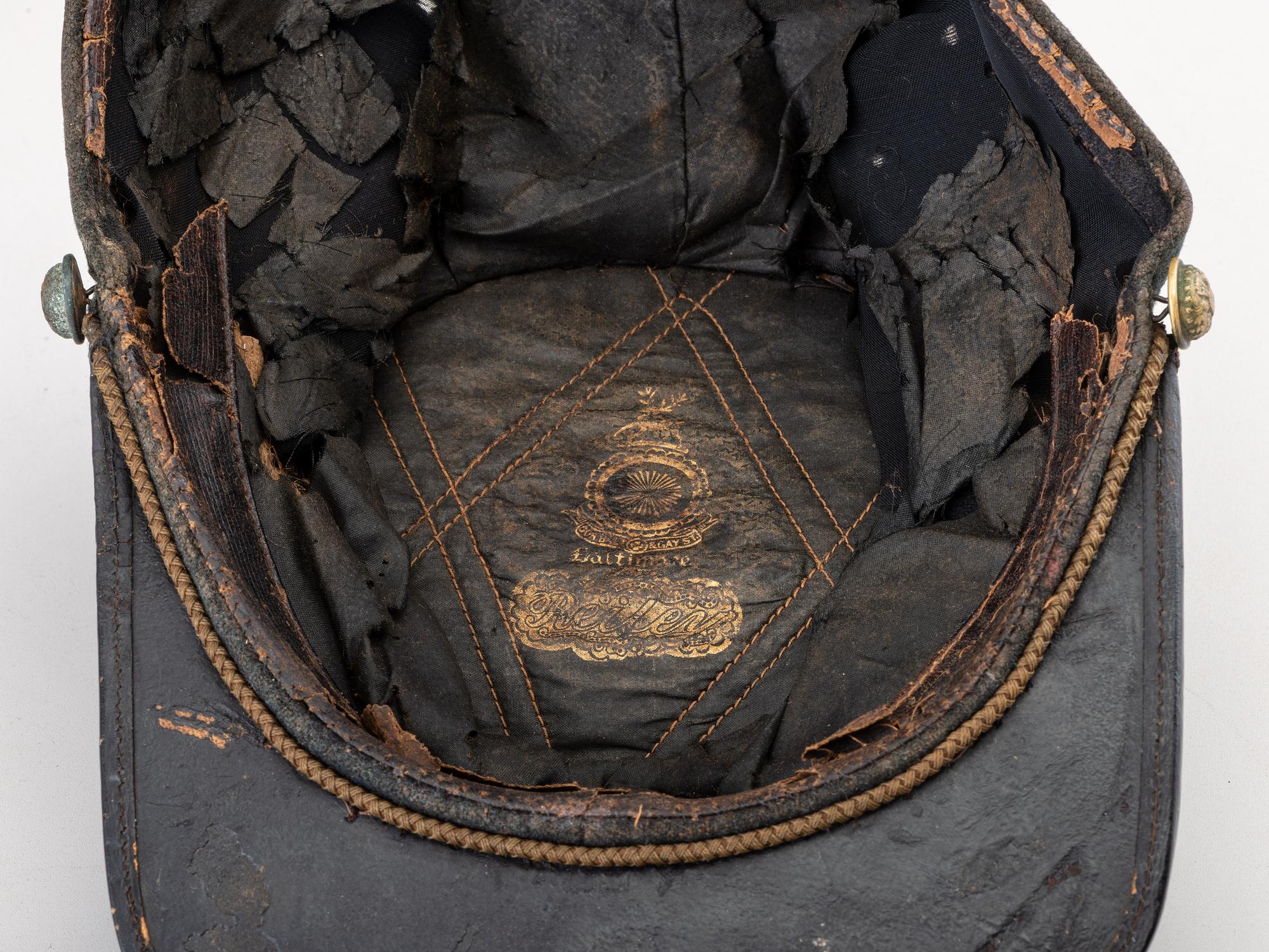 [CIVIL WAR]. Chasseur-style cap with 3rd regiment number and insignia and officer's sash.