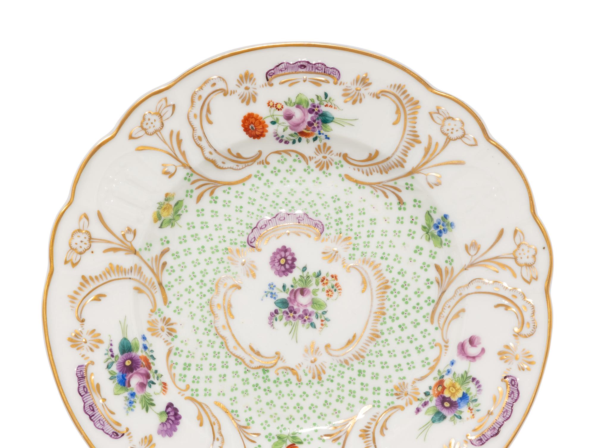 A Set of Five Herend Porcelain Fleur des Indies Dessert Plates