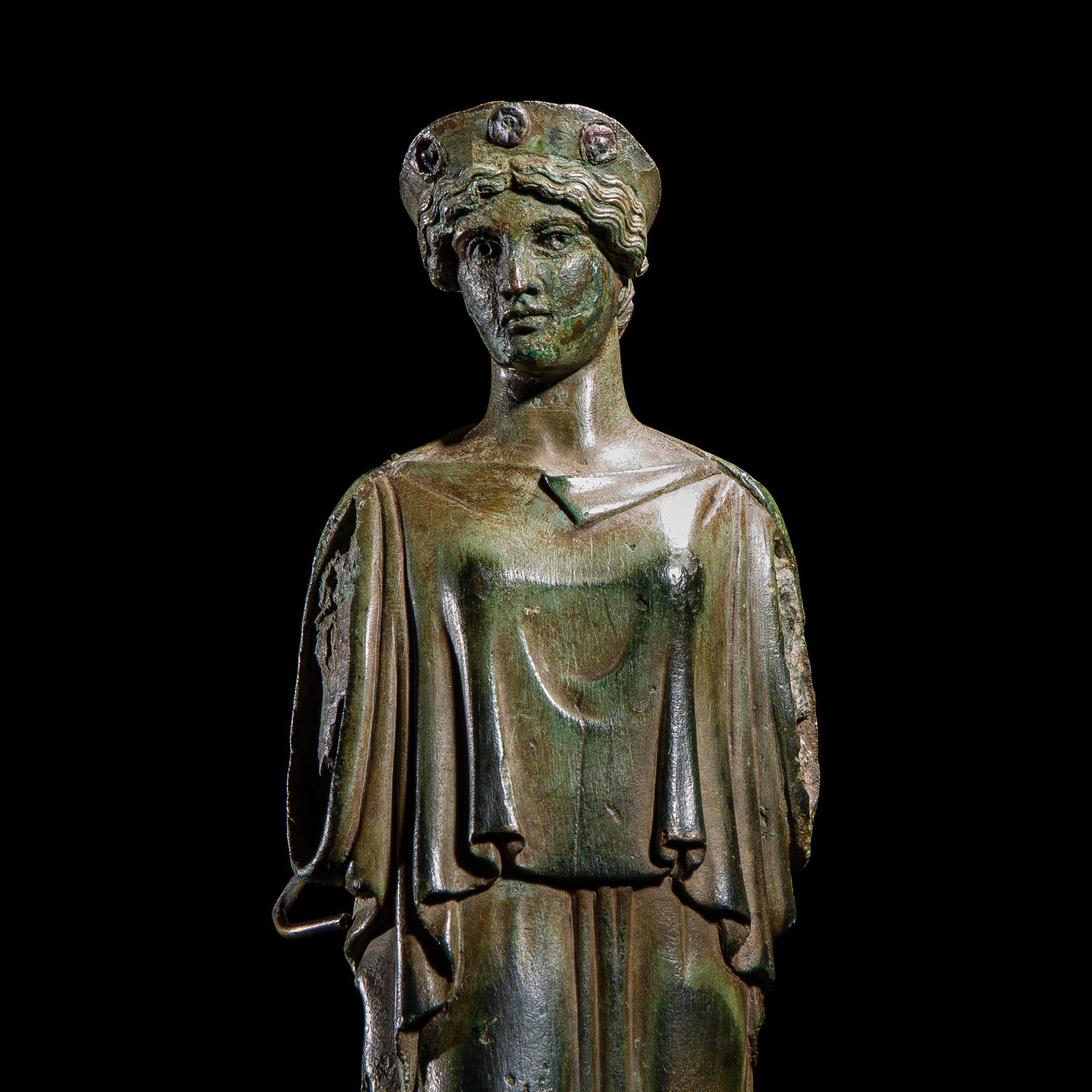 The Gréau Goddess — A Roman Bronze Statuette of Juno
