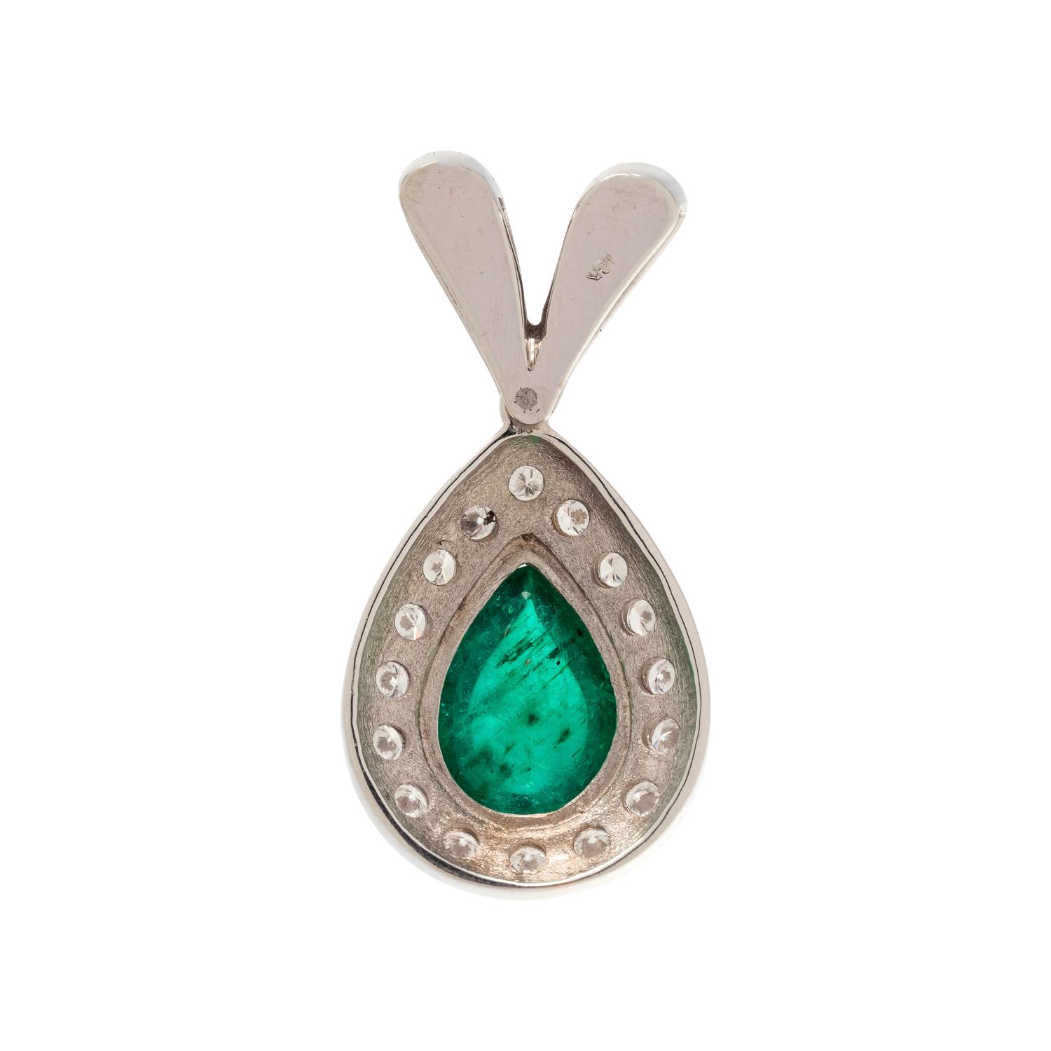 EMERALD AND DIAMOND PENDANT