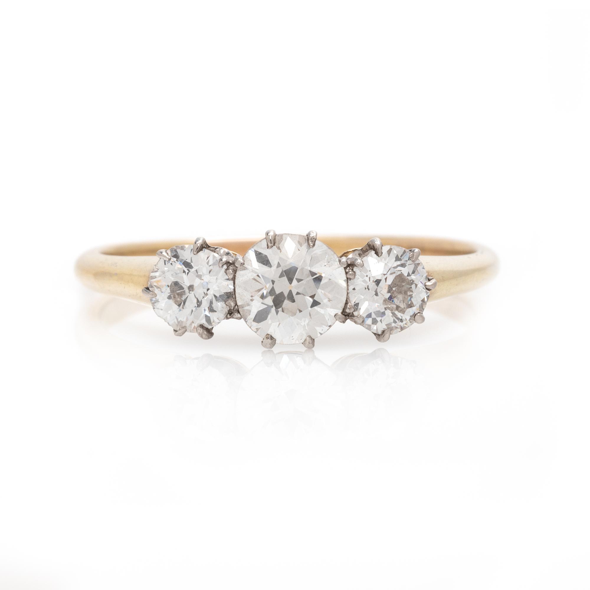 ANTIQUE, DIAMOND RING