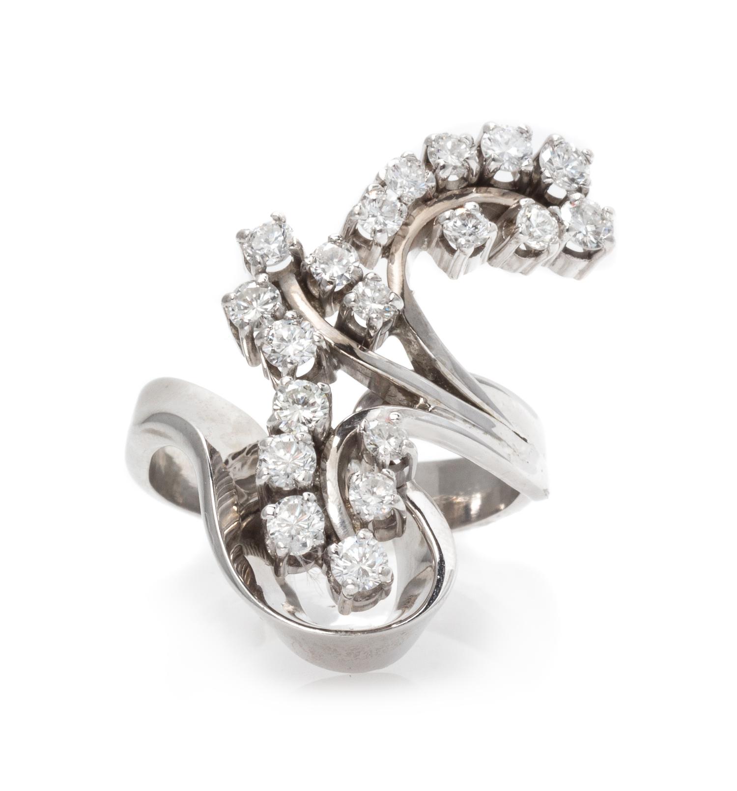 A White Gold and Diamond Ring, 6.60 dwts.