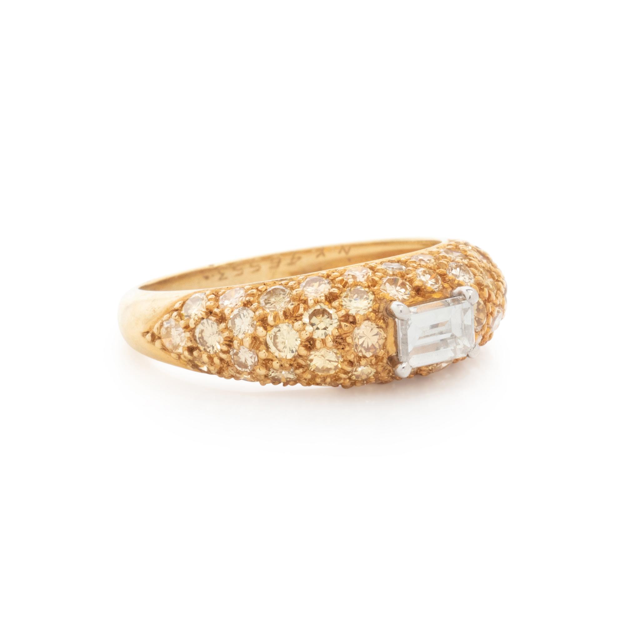 VAN CLEEF & ARPELS, DIAMOND AND YELLOW DIAMOND RING