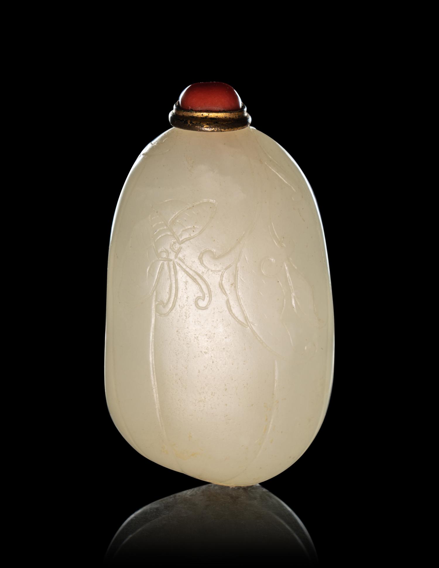 A White Jade Pebble-Form 'Melon' Snuff Bottle
