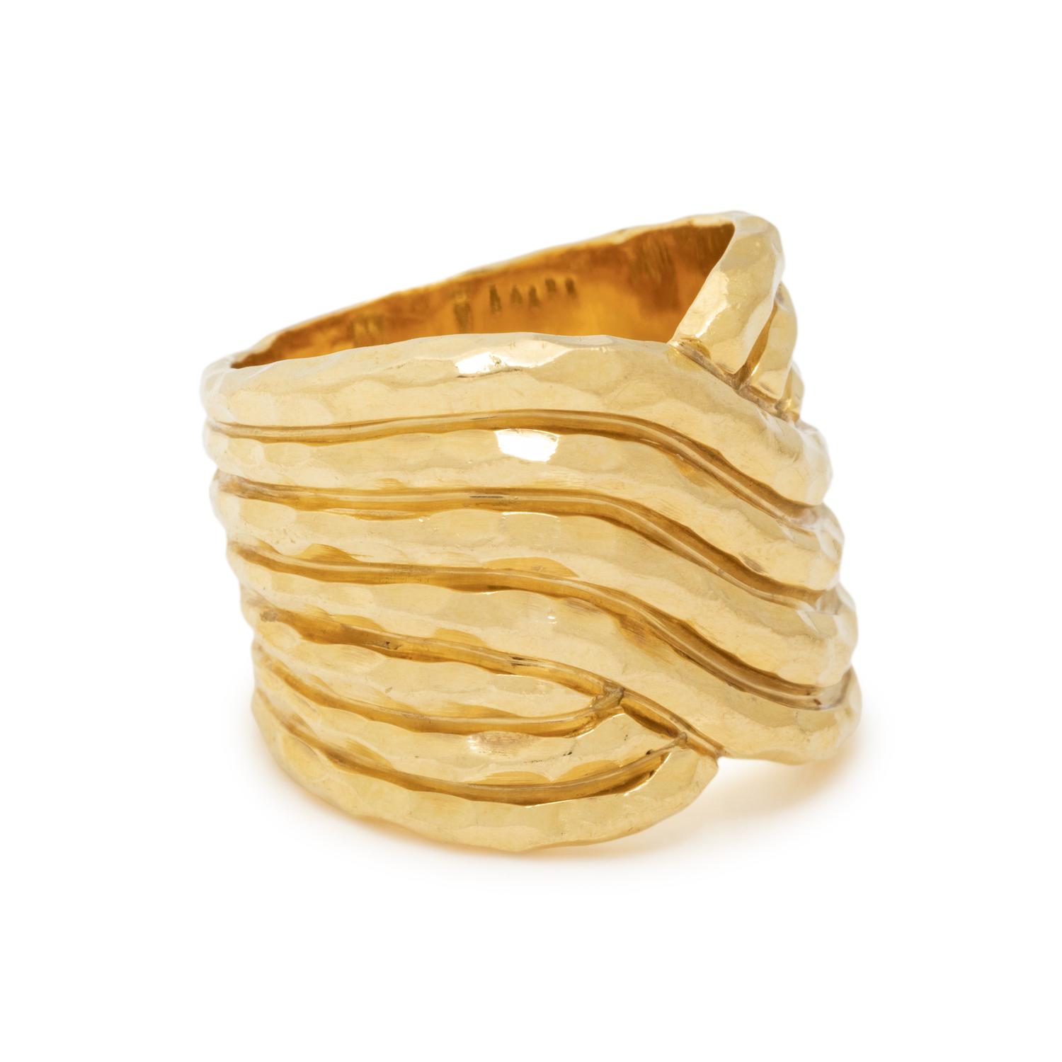 HENRY DUNAY, YELLOW GOLD RING