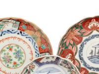 39 Japanese Imari and Kutani Porcelain Bowls, Plates, and Chargers