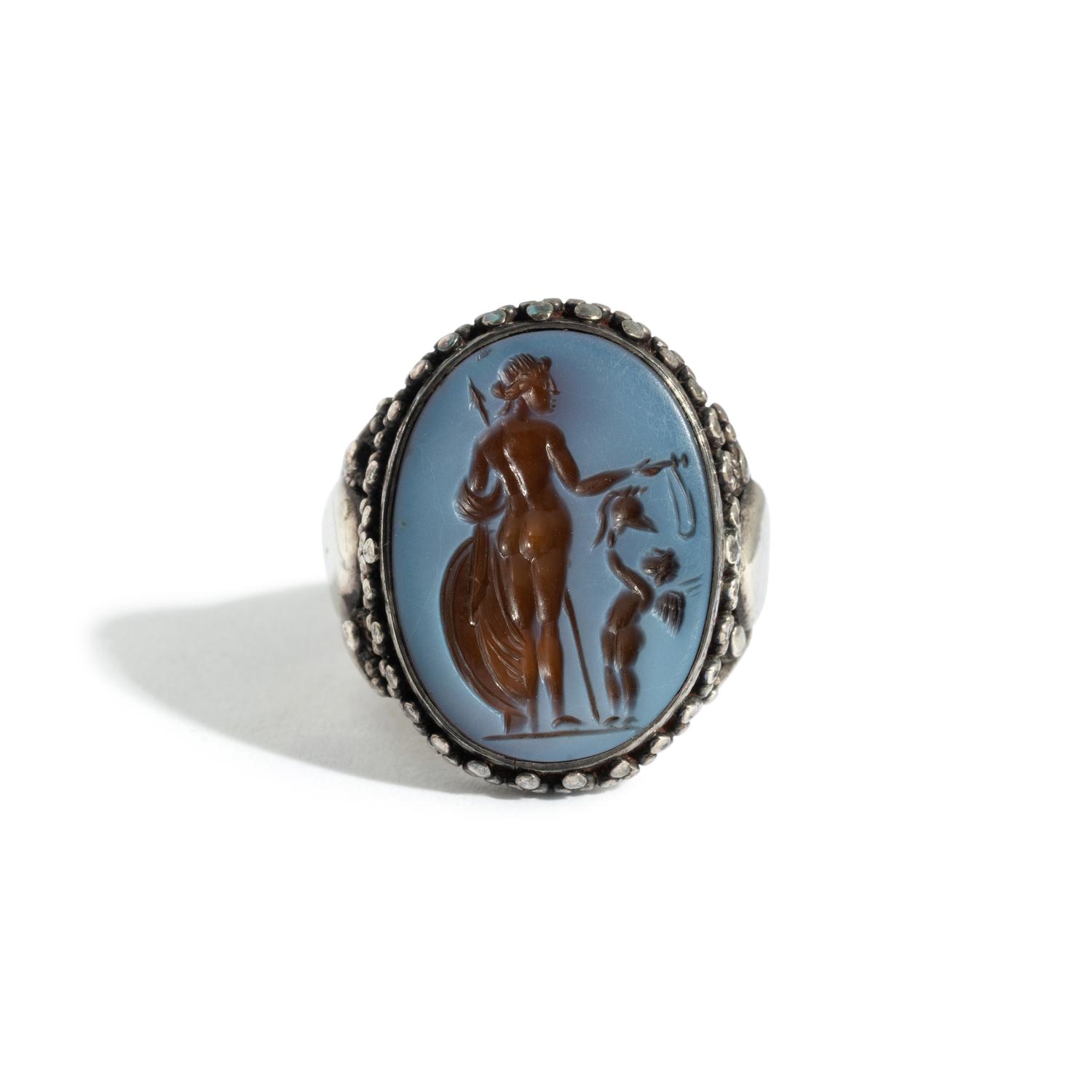 A Roman Nicolo Ring Stone with the Gods Aphrodite Areia and Eros — Set in a silver ring