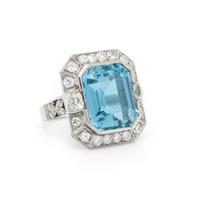 AQUAMARINE AND DIAMOND RING