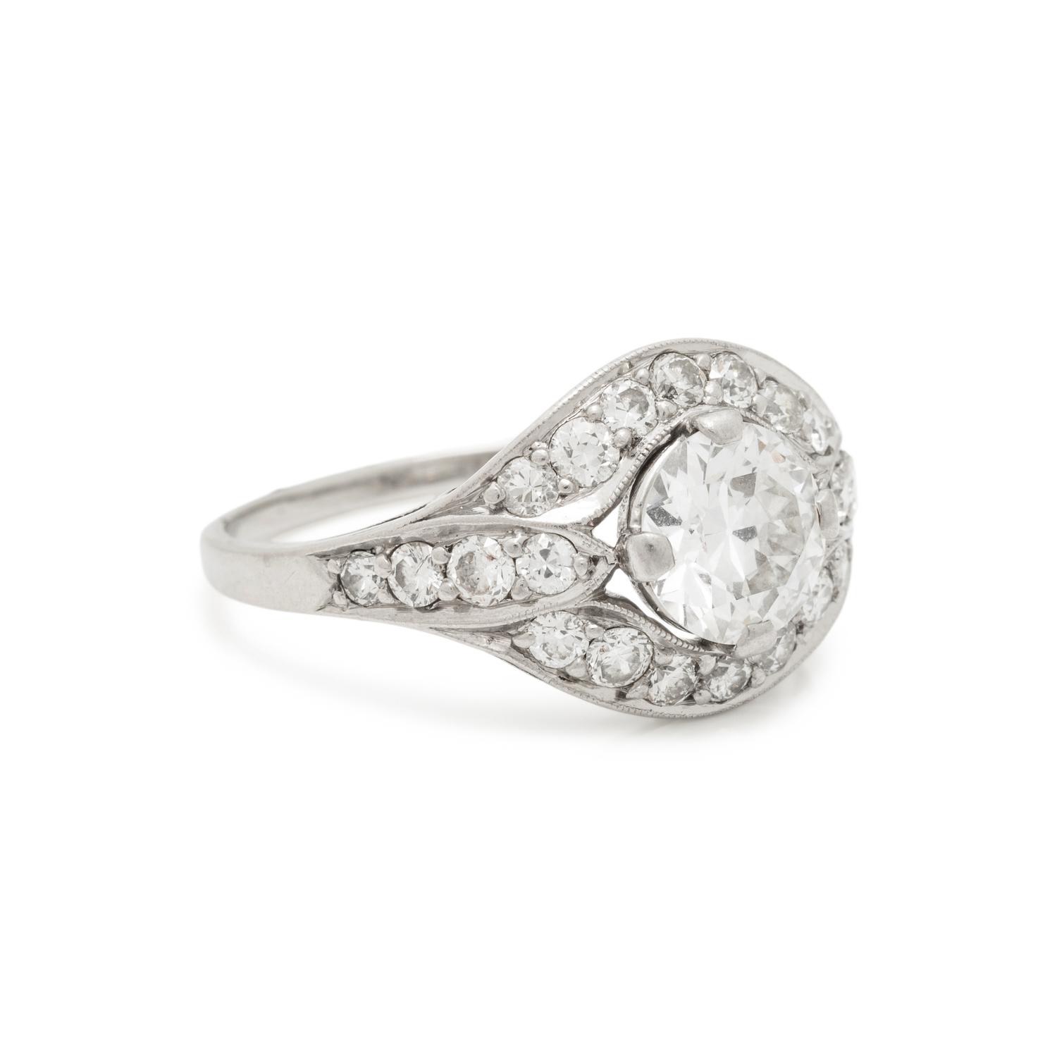 ANTIQUE, PLATINUM AND DIAMOND RING