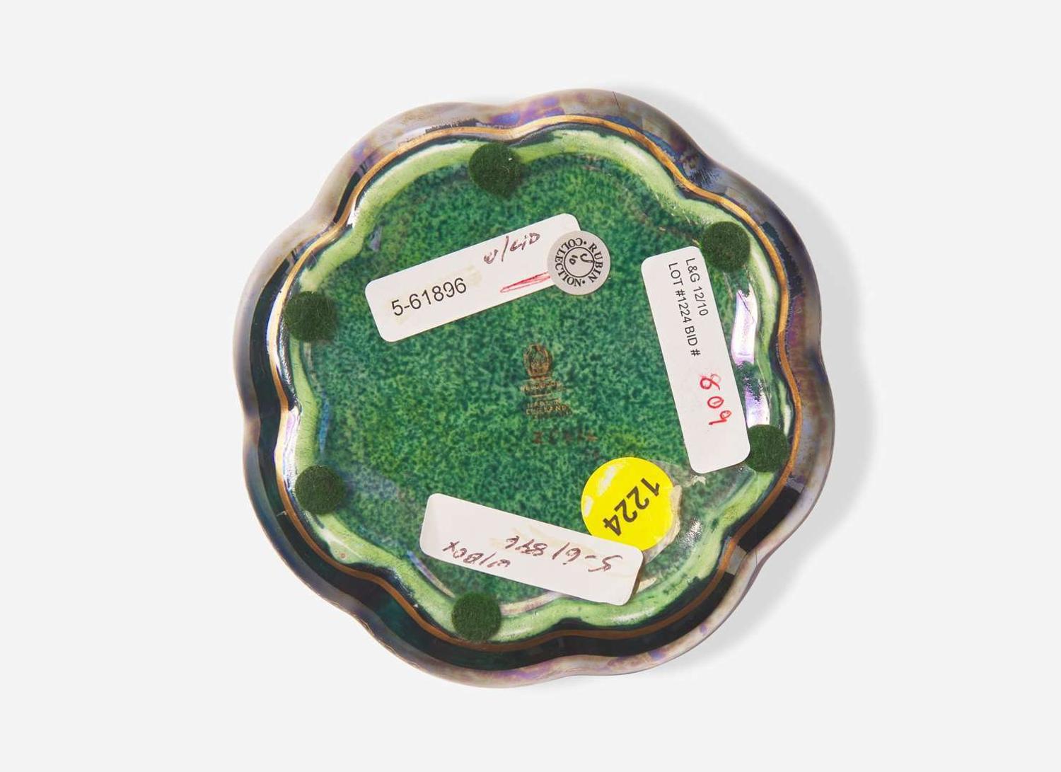 A Wedgwood Fairyland Lustre "Nizami" Box, UK, 1920s