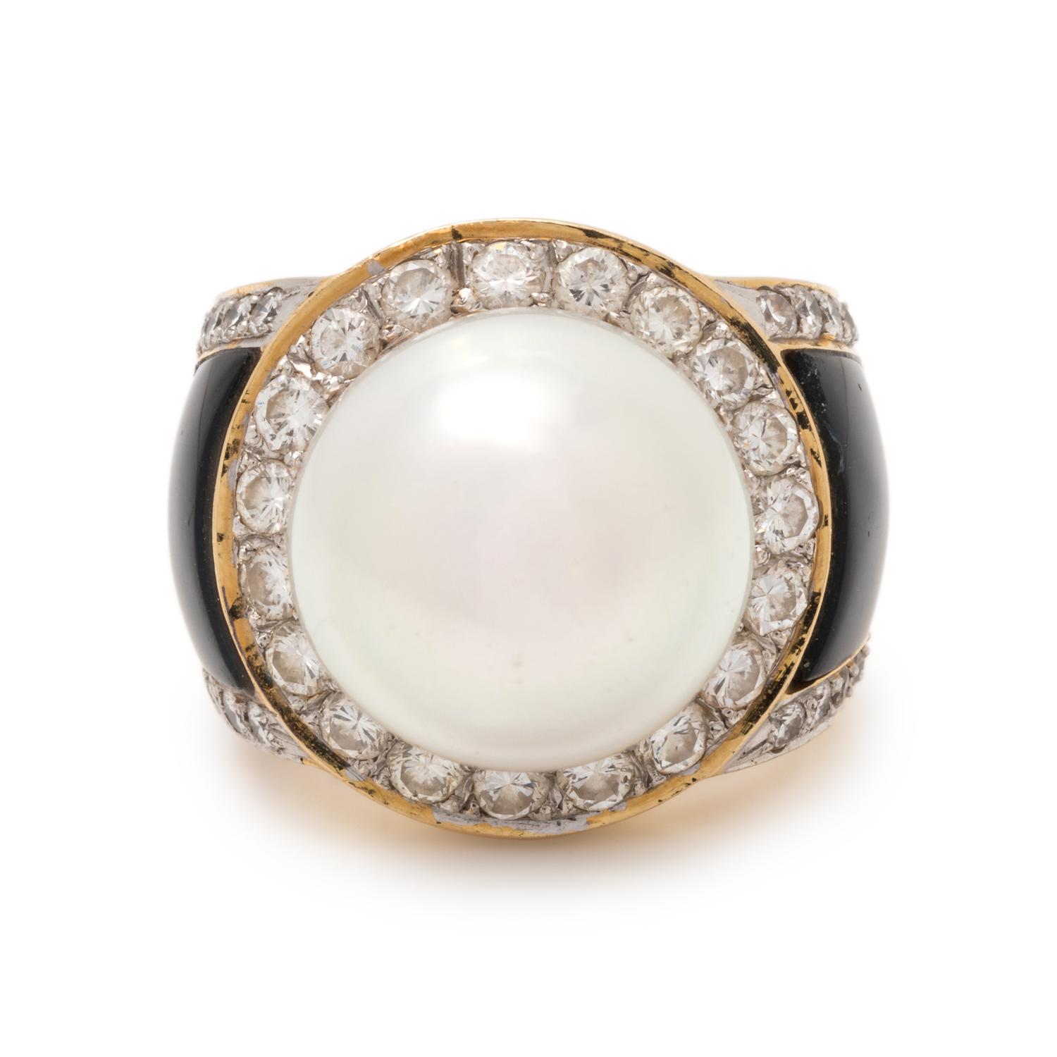 CULTURED SOUTH SEA PEARL, DIAMOND AND ONYX RING