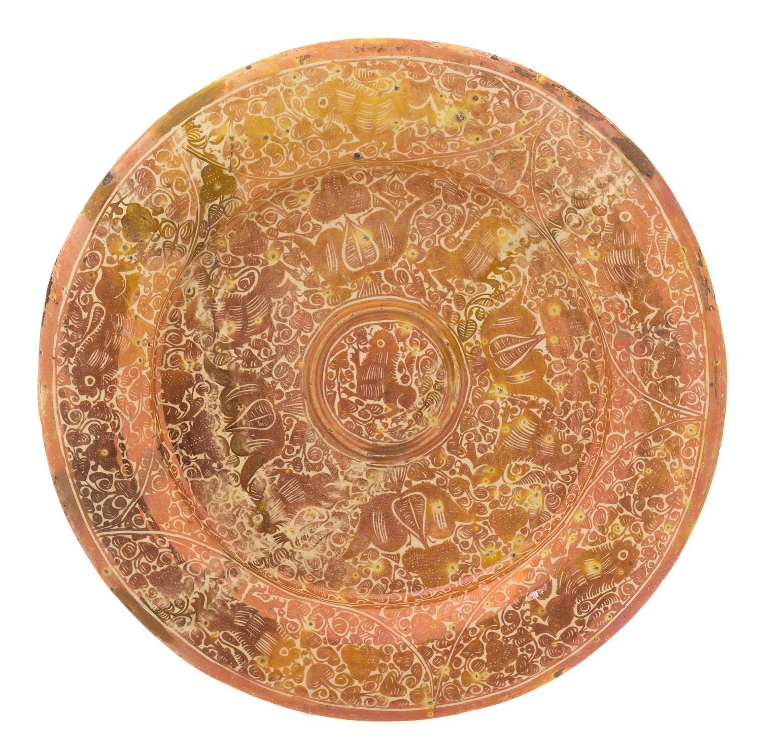 A Large Hispano-Moresque Lusterware Charger Diameter 19 3/4 inches. — 17TH CENTURY