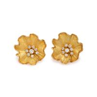 YELLOW GOLD AND DIAMOND EARCLIPS