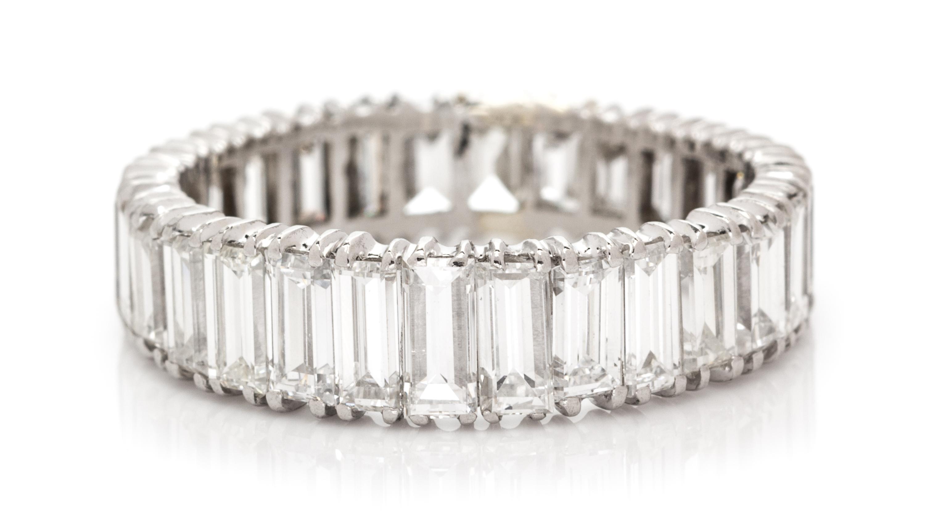 A Diamond Eternity Band, 2.50 dwts.